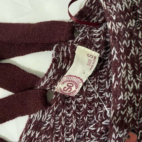 SO Women’s Knit Lace Up Back Long Sleeve Sweater - Picture 2 of 4